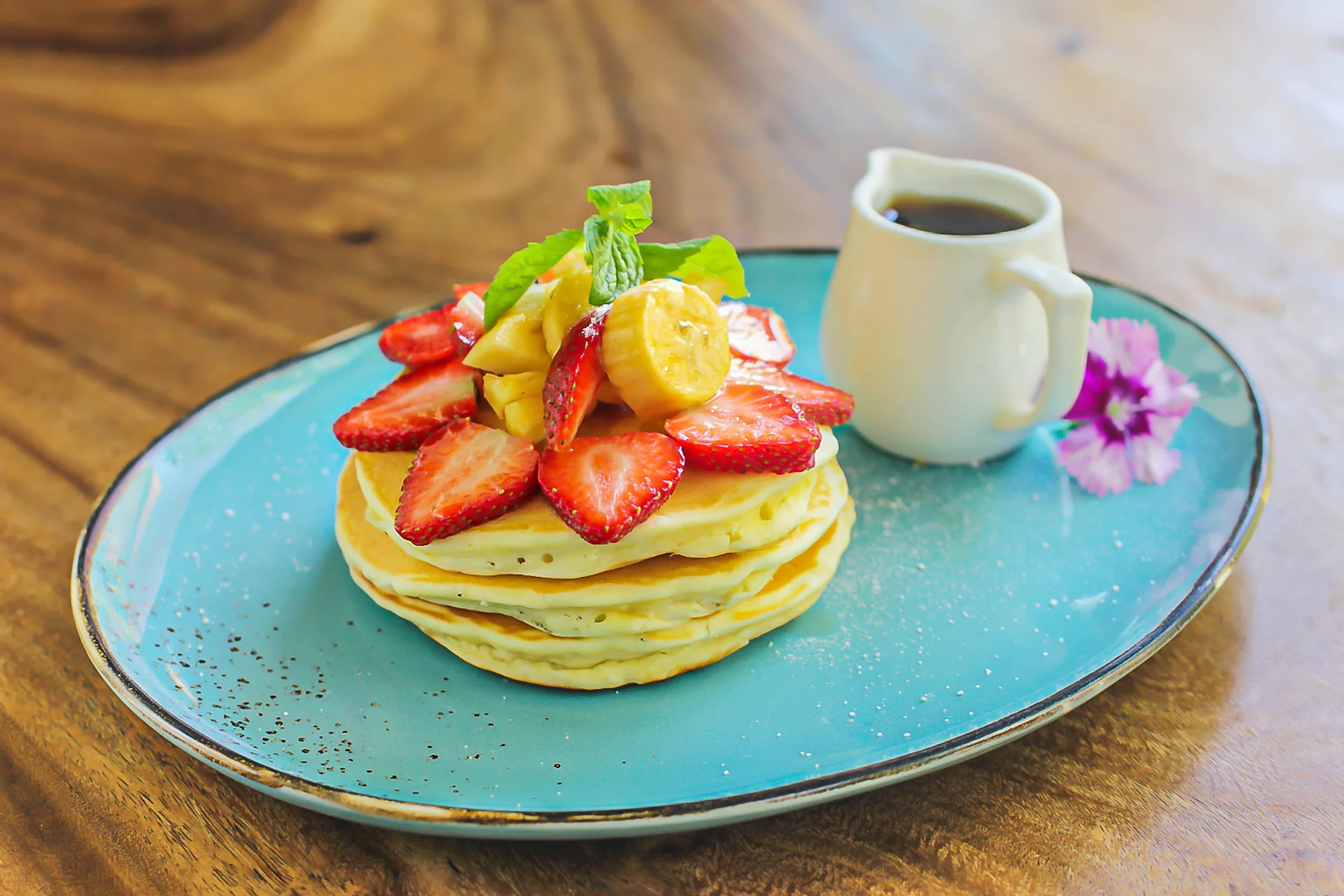A carefully plated breakfast dish from Mahagiri Garden Restaurant
